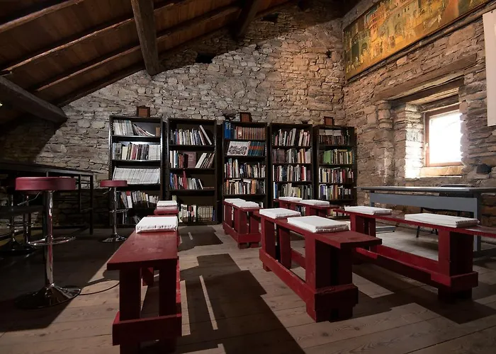 Castello Di Zumelle Pensión 3*