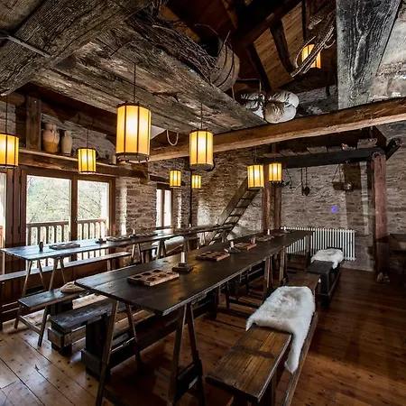 Maison d'hôtes Castello Di Zumelle 3*