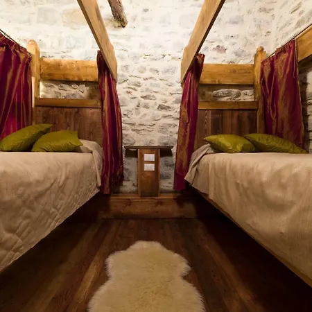 Castello Di Zumelle Mel