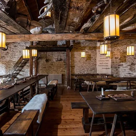 Maison d'hôtes Castello Di Zumelle 3*