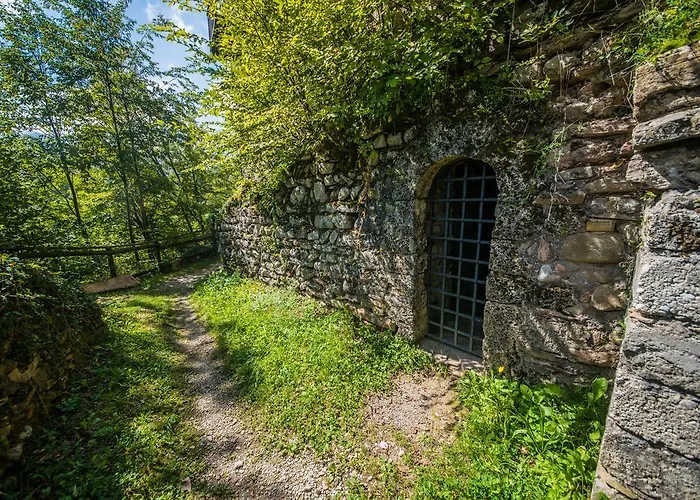 Castello Di Zumelle 3* Mel